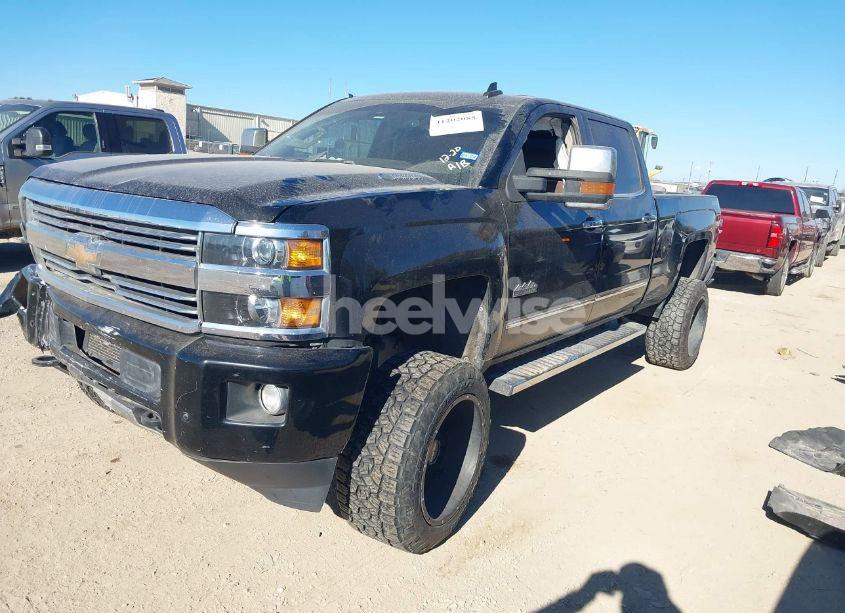 Photo 2 of 2016 Chevrolet Silverado 2500HD HIGH COUNTRY (VIN 1GC1KXE89GF283916)