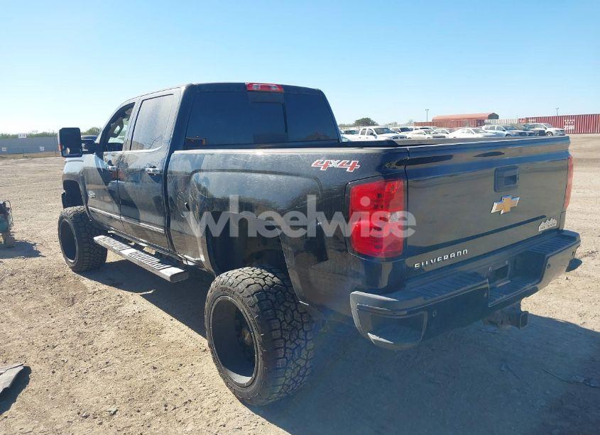 Photo 3 of 2016 Chevrolet Silverado 2500HD HIGH COUNTRY (VIN 1GC1KXE89GF283916)