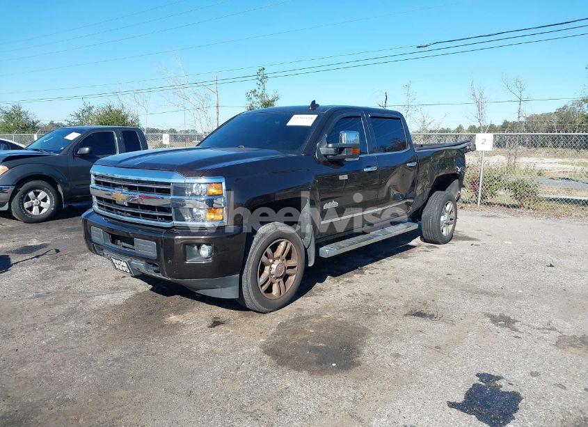 Photo 2 of 2018 Chevrolet Silverado 2500HD HIGH COUNTRY (VIN 1GC1KXEG3JF122475)