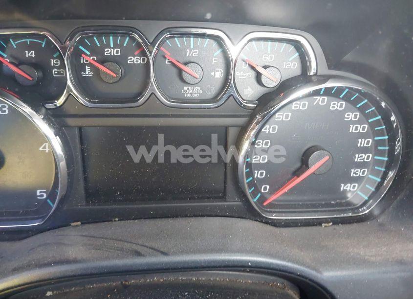 Photo 7 of 2018 Chevrolet Silverado 2500HD HIGH COUNTRY (VIN 1GC1KXEY3JF198643)