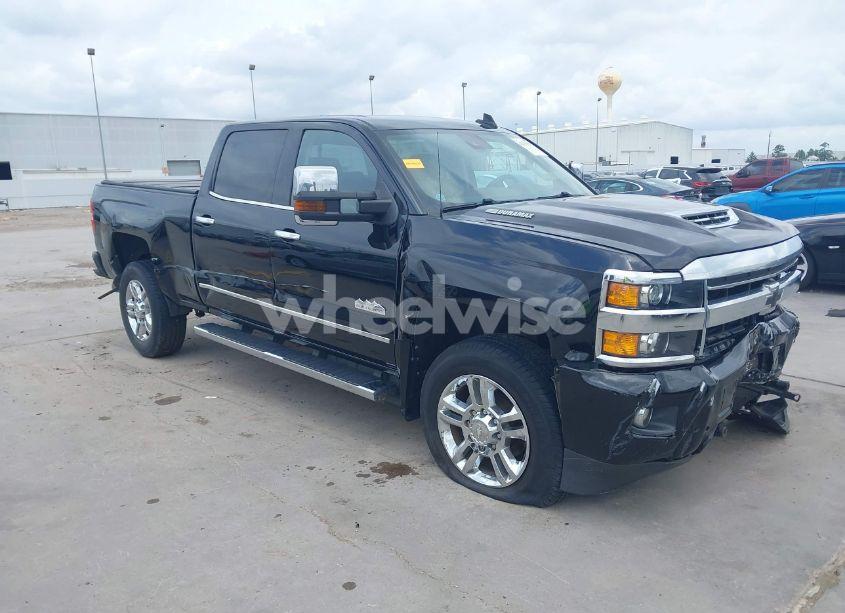 2018 Chevrolet Silverado 2500HD HIGH COUNTRY (VIN 1GC1KXEY4JF228278) main photo