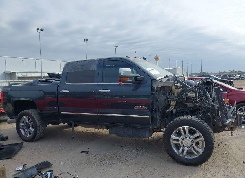 Photo 14 of 2017 Chevrolet Silverado 2500HD HIGH COUNTRY (VIN 1GC1KXEY7HF239964)