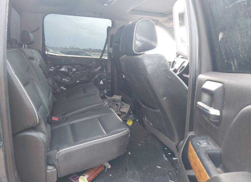 Photo 8 of 2017 Chevrolet Silverado 2500HD HIGH COUNTRY (VIN 1GC1KXEY7HF239964)