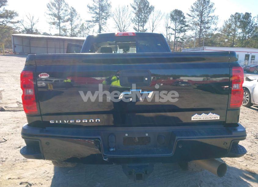 Photo 16 of 2018 Chevrolet Silverado 2500HD HIGH COUNTRY (VIN 1GC1KXEY9JF105172)
