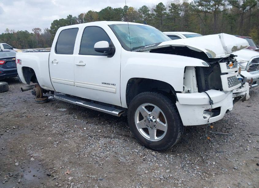 2014 Chevrolet Silverado 2500HD LTZ (VIN 1GC1KYC80EF184827) main photo