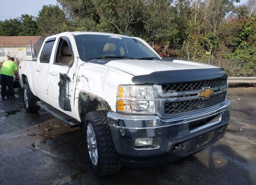 2014 Chevrolet Silverado 2500HD LTZ (VIN 1GC1KYC82EF102810) main photo