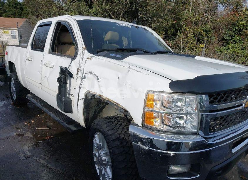 Photo 6 of 2014 Chevrolet Silverado 2500HD LTZ (VIN 1GC1KYC82EF102810)