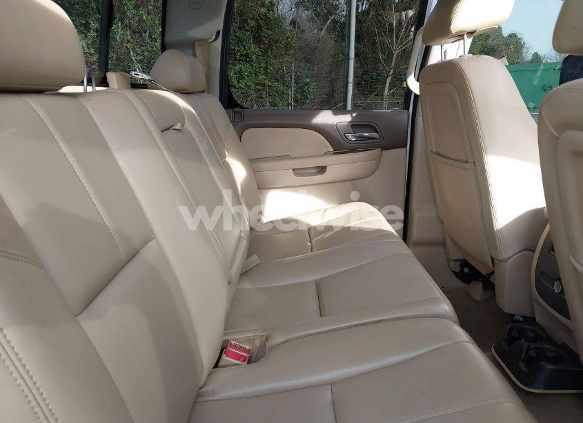 Photo 8 of 2014 Chevrolet Silverado 2500HD LTZ (VIN 1GC1KYC82EF102810)