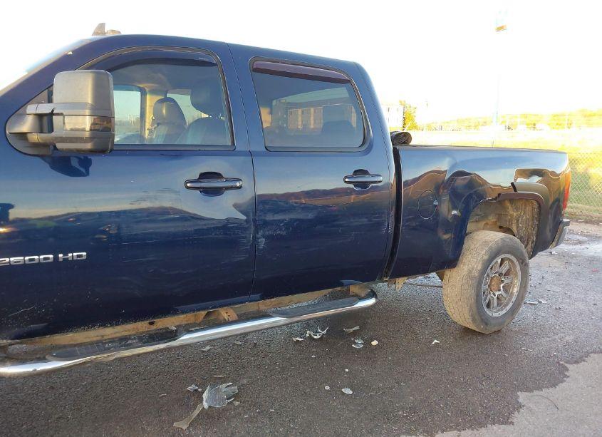 Photo 19 of 2011 Chevrolet Silverado 2500HD LTZ (VIN 1GC1KYC86BF199490)