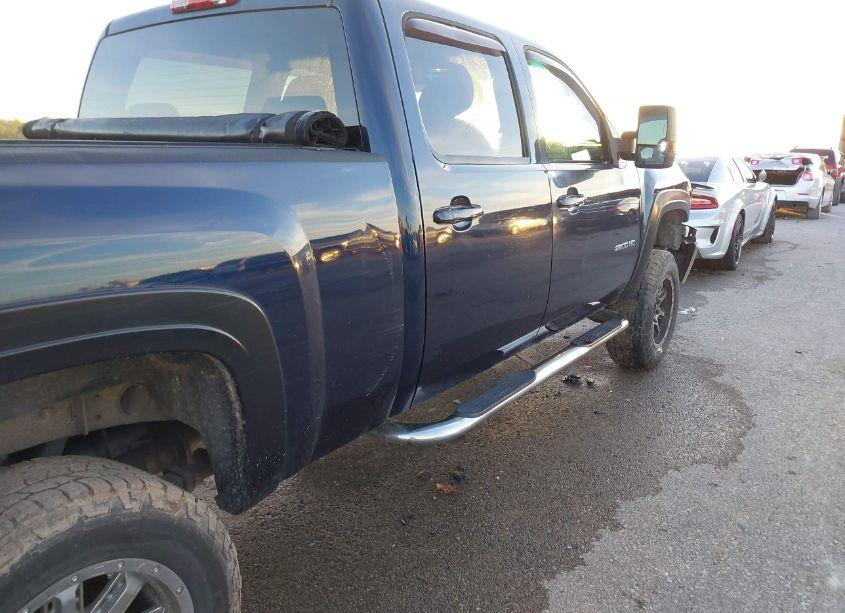 Photo 21 of 2011 Chevrolet Silverado 2500HD LTZ (VIN 1GC1KYC86BF199490)