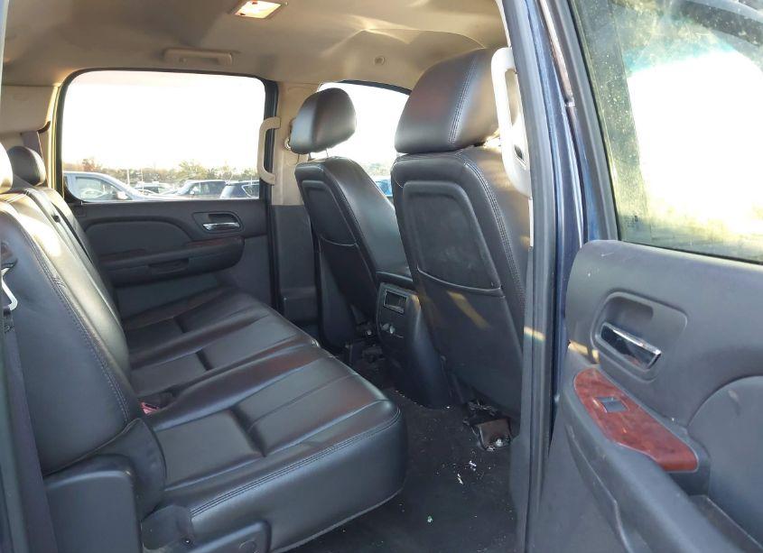 Photo 8 of 2011 Chevrolet Silverado 2500HD LTZ (VIN 1GC1KYC86BF199490)