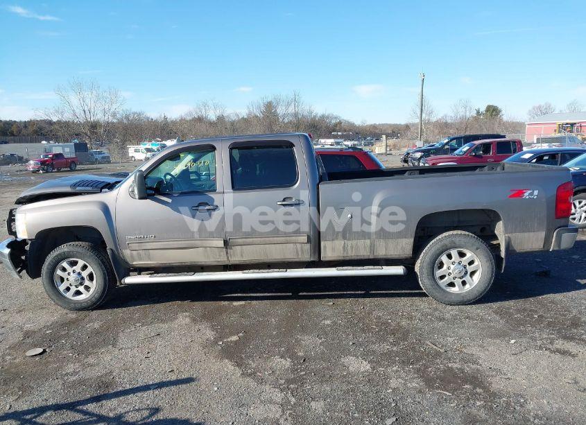 Photo 14 of 2014 Chevrolet Silverado 2500HD LTZ (VIN 1GC1KYC87EF135639)