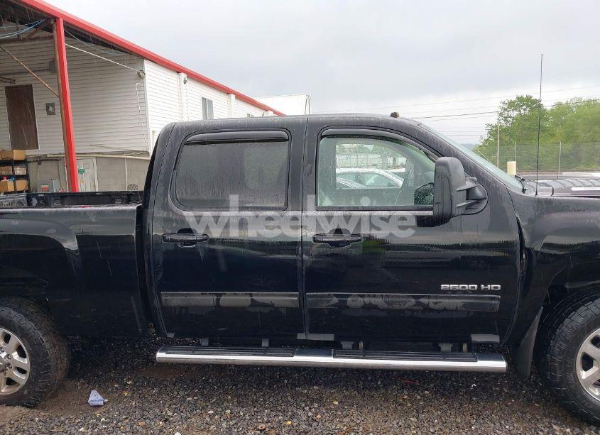 Photo 13 of 2011 Chevrolet Silverado 2500HD LTZ (VIN 1GC1KYC88BF230593)