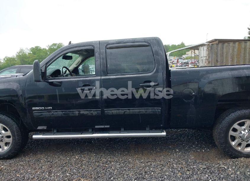 Photo 14 of 2011 Chevrolet Silverado 2500HD LTZ (VIN 1GC1KYC88BF230593)