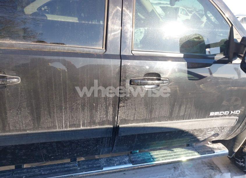 Photo 13 of 2011 Chevrolet Silverado 2500HD LTZ (VIN 1GC1KYC8XBF250439)