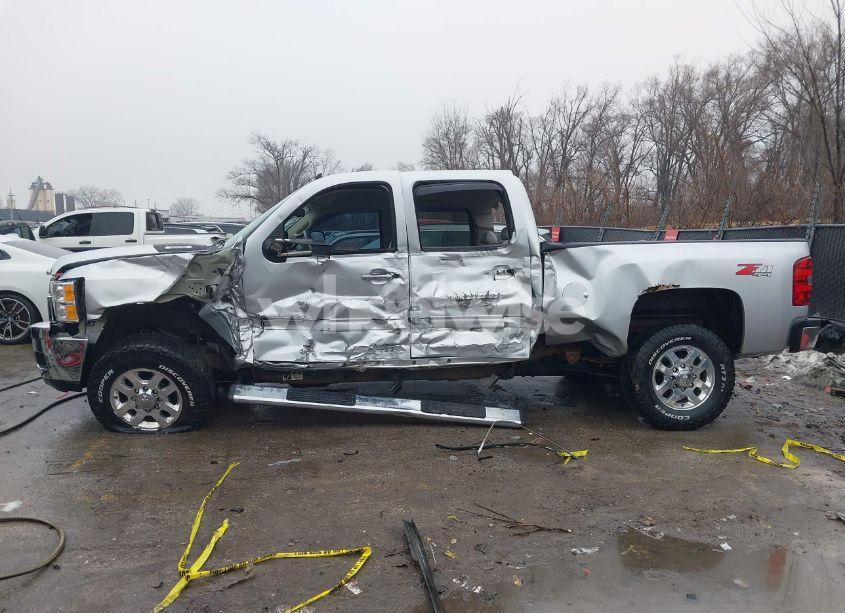 Photo 14 of 2013 Chevrolet Silverado 2500HD LTZ (VIN 1GC1KYCG4DF148189)