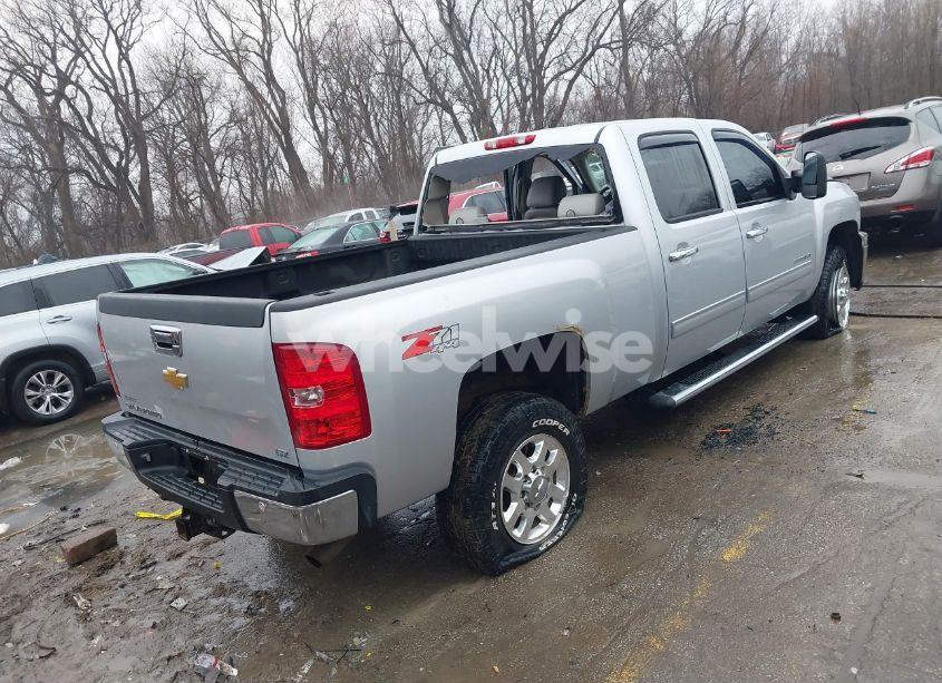 Photo 4 of 2013 Chevrolet Silverado 2500HD LTZ (VIN 1GC1KYCG4DF148189)