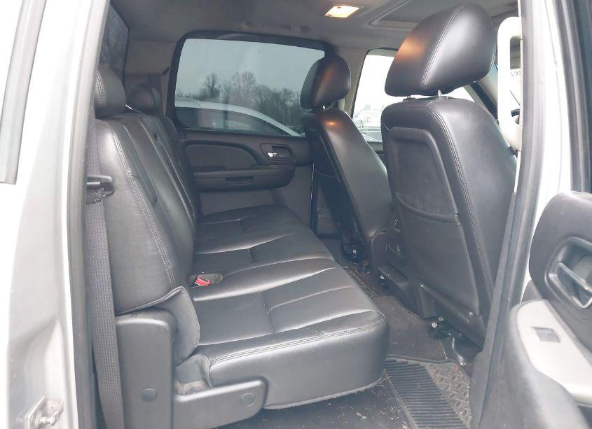 Photo 8 of 2012 Chevrolet Silverado 2500HD LTZ (VIN 1GC1KYE80CF220364)