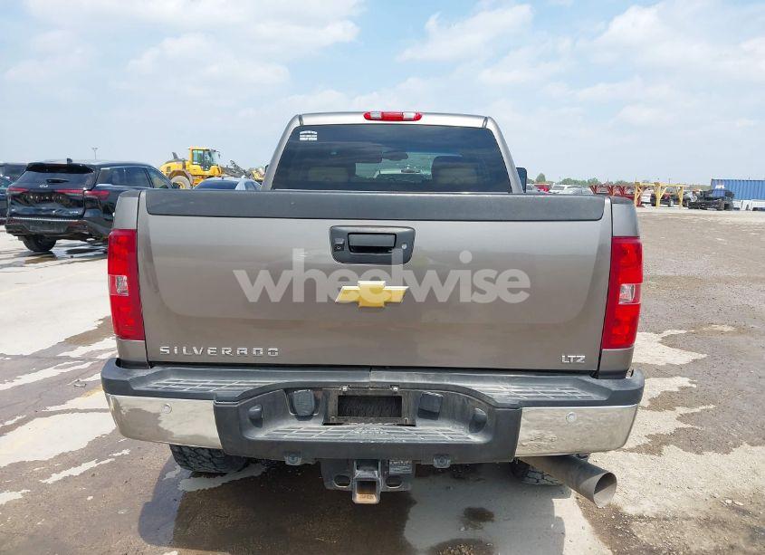 Photo 17 of 2013 Chevrolet Silverado 2500HD LTZ (VIN 1GC1KYE83DF211143)
