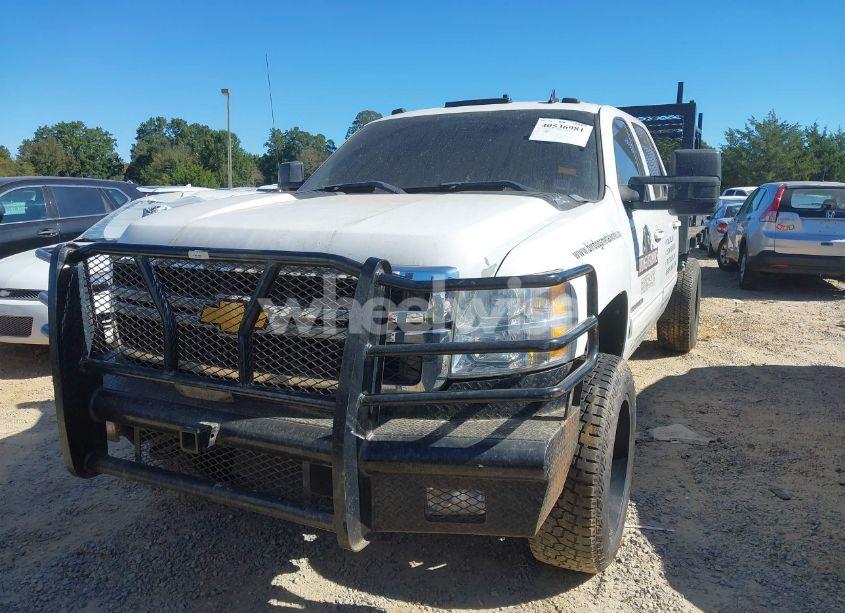 Photo 2 of 2012 Chevrolet Silverado 2500HD LTZ (VIN 1GC1KYE85CF116890)