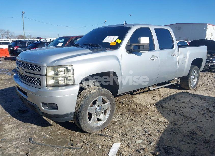 Photo 2 of 2012 Chevrolet Silverado 2500HD LTZ (VIN 1GC1KYE85CF238570)