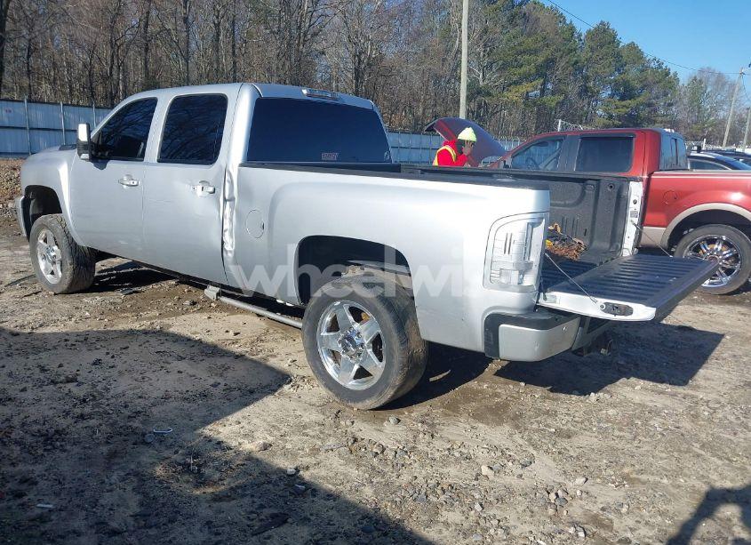 Photo 3 of 2012 Chevrolet Silverado 2500HD LTZ (VIN 1GC1KYE85CF238570)