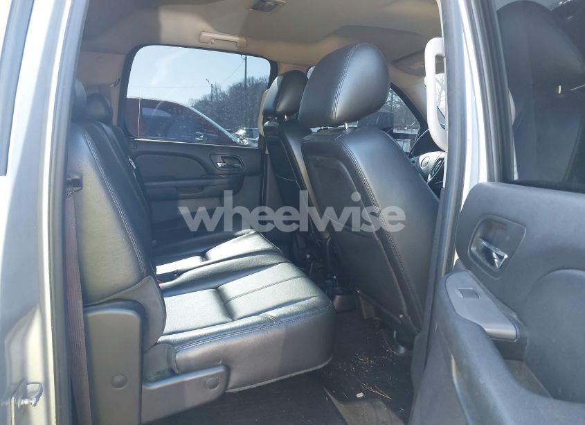 Photo 8 of 2012 Chevrolet Silverado 2500HD LTZ (VIN 1GC1KYE85CF238570)