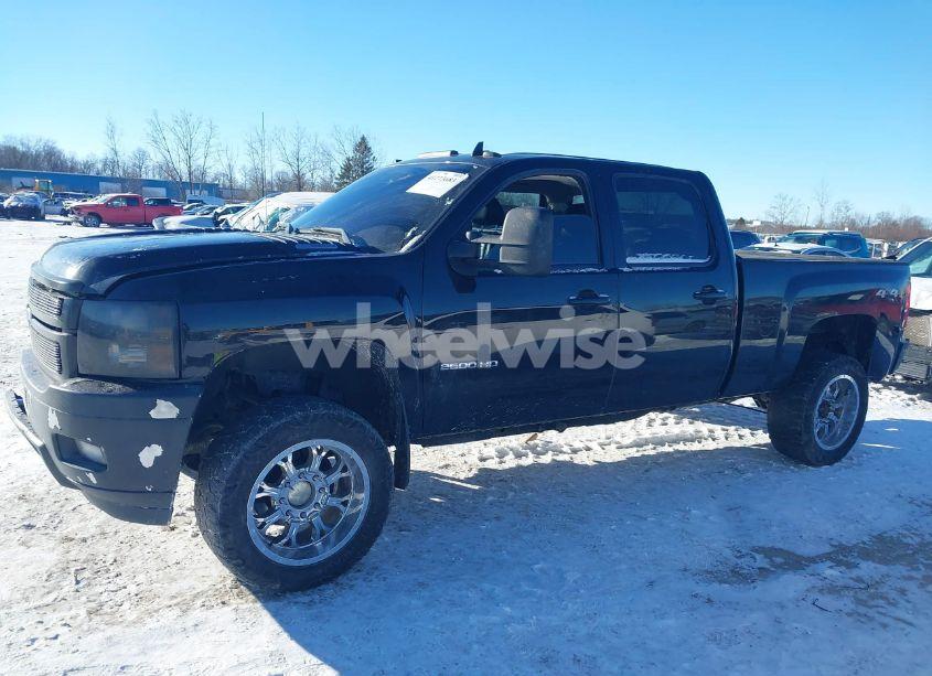 Photo 14 of 2011 Chevrolet Silverado 2500HD LTZ (VIN 1GC1KYE88BF174040)