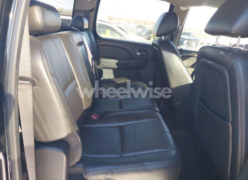 Photo 8 of 2011 Chevrolet Silverado 2500HD LTZ (VIN 1GC1KYE88BF174040)