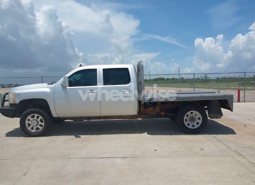 Photo 14 of 2013 Chevrolet Silverado 2500HD LTZ (VIN 1GC1KYE88DF228374)