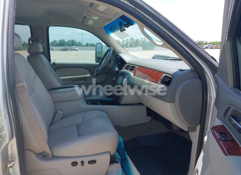 Photo 5 of 2013 Chevrolet Silverado 2500HD LTZ (VIN 1GC1KYE88DF228374)