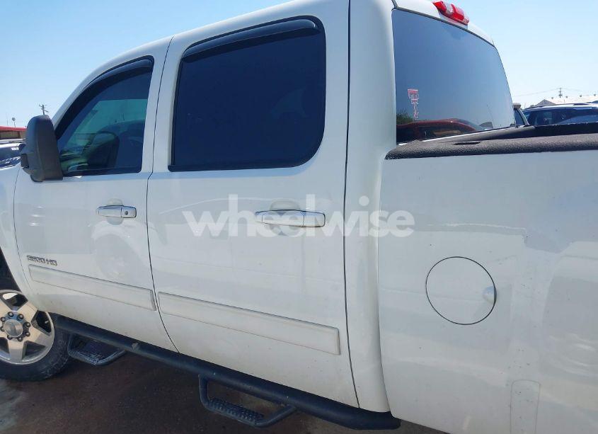 Photo 14 of 2012 Chevrolet Silverado 2500HD LTZ (VIN 1GC1KYE89CF163176)
