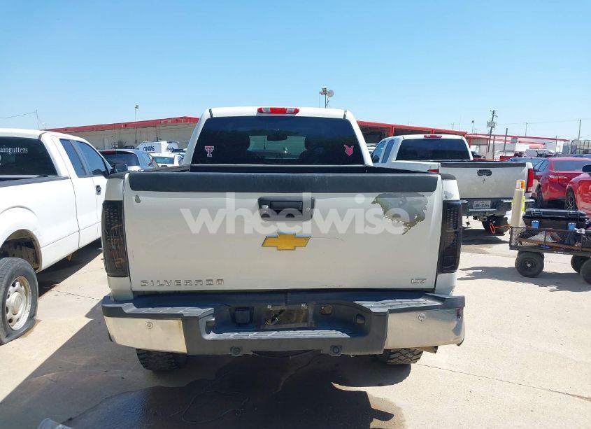 Photo 16 of 2012 Chevrolet Silverado 2500HD LTZ (VIN 1GC1KYE89CF163176)