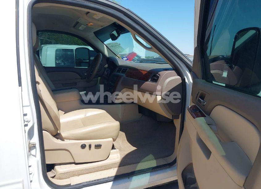 Photo 5 of 2012 Chevrolet Silverado 2500HD LTZ (VIN 1GC1KYE89CF163176)