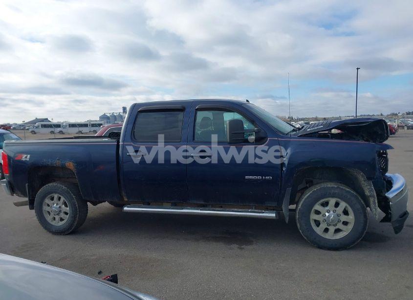 Photo 13 of 2011 Chevrolet Silverado 2500HD LTZ (VIN 1GC1KYEG3BF183834)