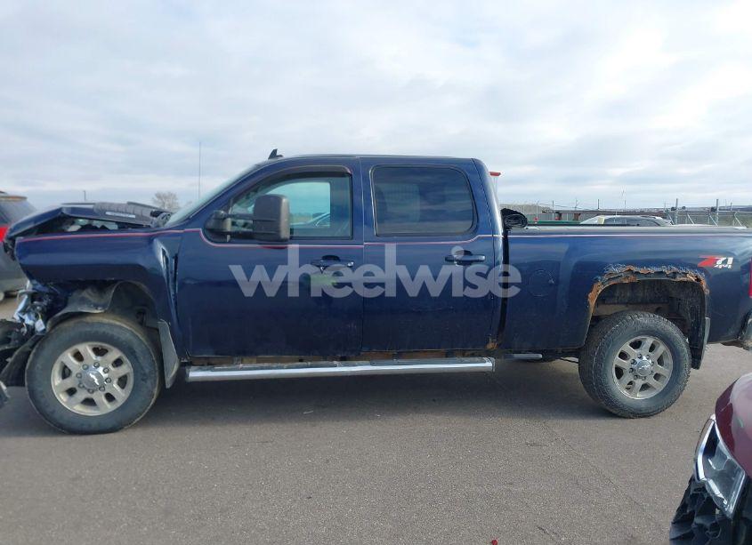 Photo 14 of 2011 Chevrolet Silverado 2500HD LTZ (VIN 1GC1KYEG3BF183834)