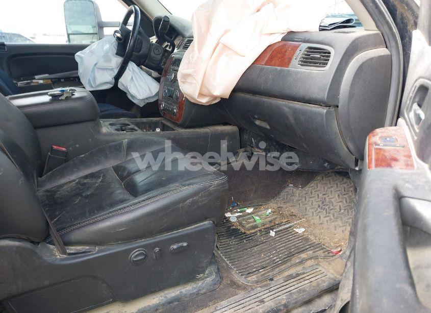 Photo 5 of 2011 Chevrolet Silverado 2500HD LTZ (VIN 1GC1KYEG3BF183834)