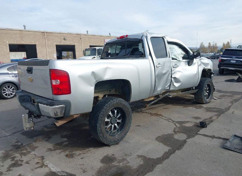 Photo 4 of 2011 Chevrolet Silverado 2500HD LTZ (VIN 1GC1KYEG5BF172172)