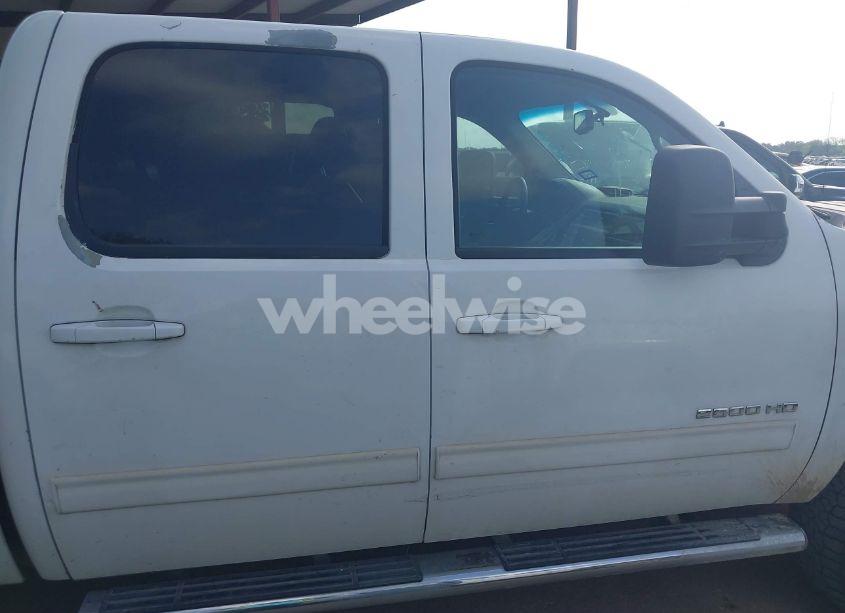 Photo 13 of 2013 Chevrolet Silverado 2500HD LTZ (VIN 1GC1KYEG8DF144031)