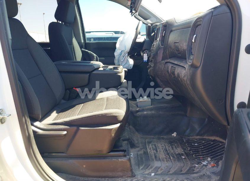 Photo 5 of 2022 Chevrolet Silverado 2500HD 2WD LONG BED WT (VIN 1GC1WLE70NF238896)
