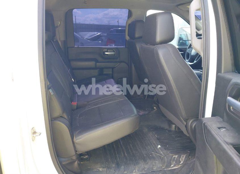 Photo 8 of 2021 Chevrolet Silverado 2500HD 2WD STANDARD BED WT (VIN 1GC1WLE77MF135294)