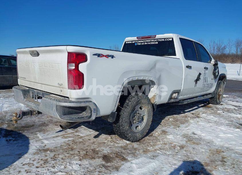 Photo 4 of 2020 Chevrolet Silverado 2500HD 4WD LONG BED WT (VIN 1GC1YLE70LF297678)
