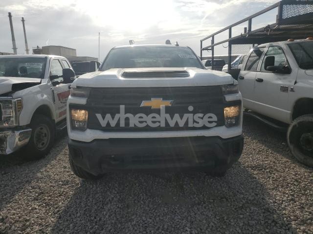 Photo 7 of 2024 CHEVROLET SILVERADO K2500 HEAVY DUTY (VIN 1GC1YLE75RF467543)