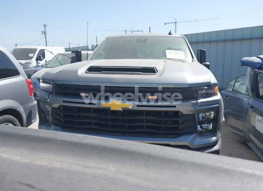 Photo 12 of 2024 Chevrolet Silverado 2500HD 4WD LONG BED WORK TRUCK (VIN 1GC1YLE79RF185745)