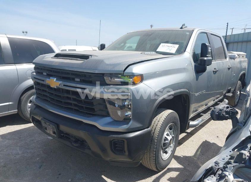 Photo 2 of 2024 Chevrolet Silverado 2500HD 4WD LONG BED WORK TRUCK (VIN 1GC1YLE79RF185745)