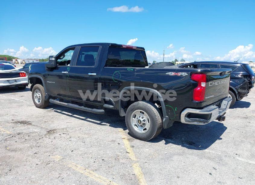 Photo 3 of 2020 Chevrolet Silverado 2500HD 4WD STANDARD BED WT (VIN 1GC1YLE7XLF168122)