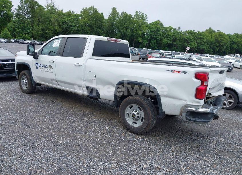 Photo 3 of 2021 Chevrolet Silverado 2500HD 4WD LONG BED LT (VIN 1GC1YNE73MF297641)