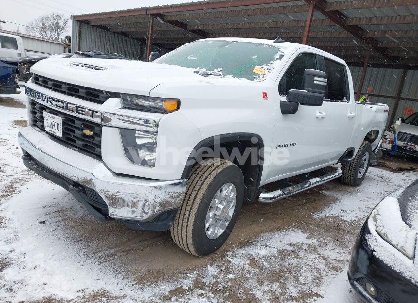 Photo 2 of 2021 Chevrolet Silverado 2500HD 4WD STANDARD BED LT (VIN 1GC1YNEY1MF314817)