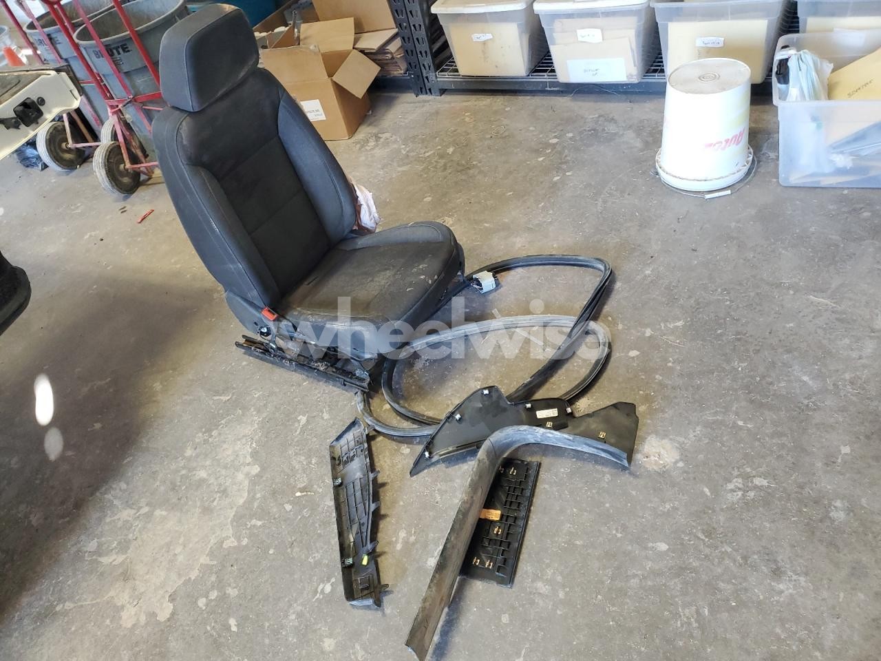 Photo 12 of 2024 CHEVROLET SILVERADO K2500 HEAVY DUTY LT (VIN 1GC1YNEY3RF245328)