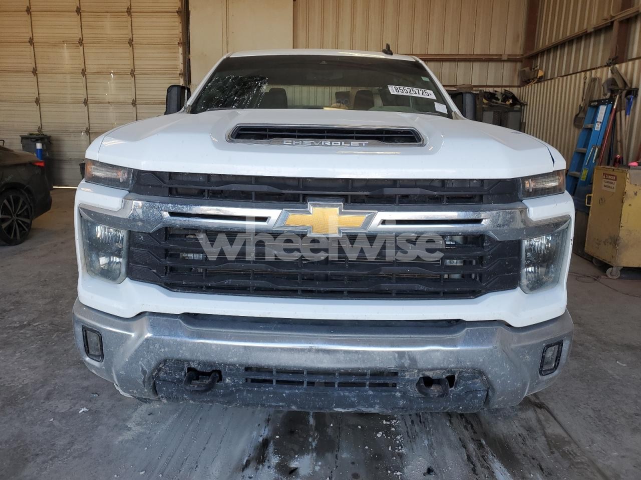 Photo 5 of 2024 CHEVROLET SILVERADO K2500 HEAVY DUTY LT (VIN 1GC1YNEY3RF245328)